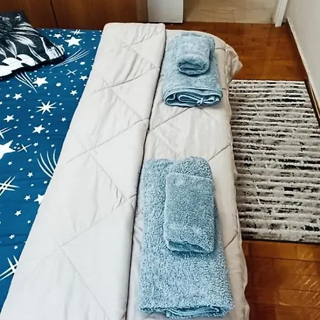 Io 公寓